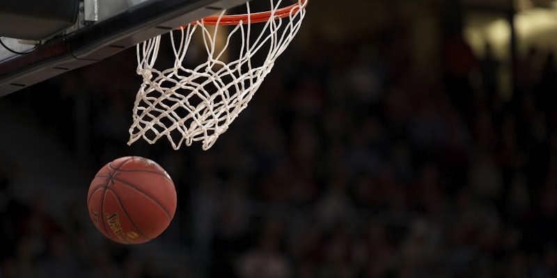 NBA篮球运动员扣篮精彩瞬间特写